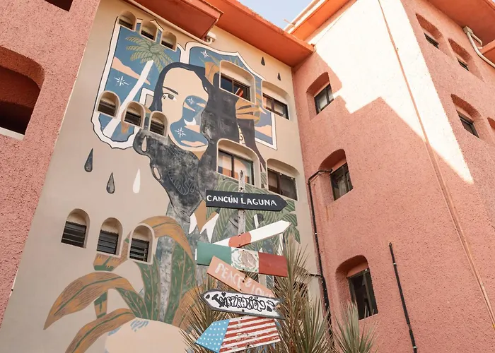 Nilu Cancun Zona era By SelinaHostel